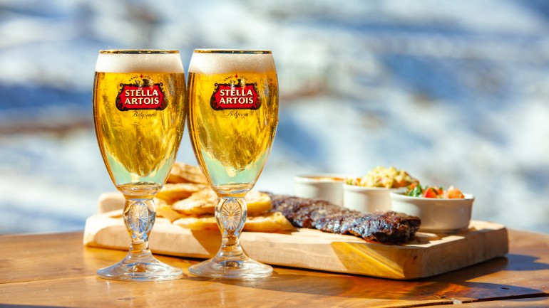 Stella Artois se toma la temporada de nieve con increíbles promociones