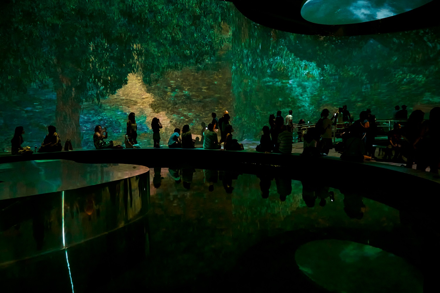 Monet by the Water: Llega a Chile la mayor experiencia inmersiva del mundo inspirada en Claude Monet